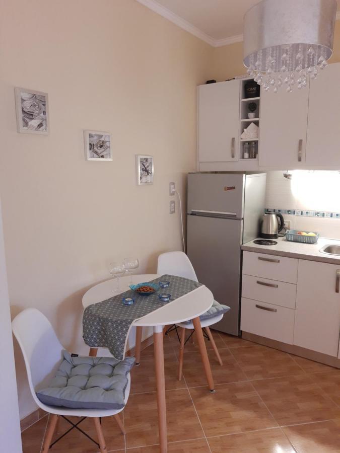 אוריקום Elen Apartment - Adults Only מראה חיצוני תמונה