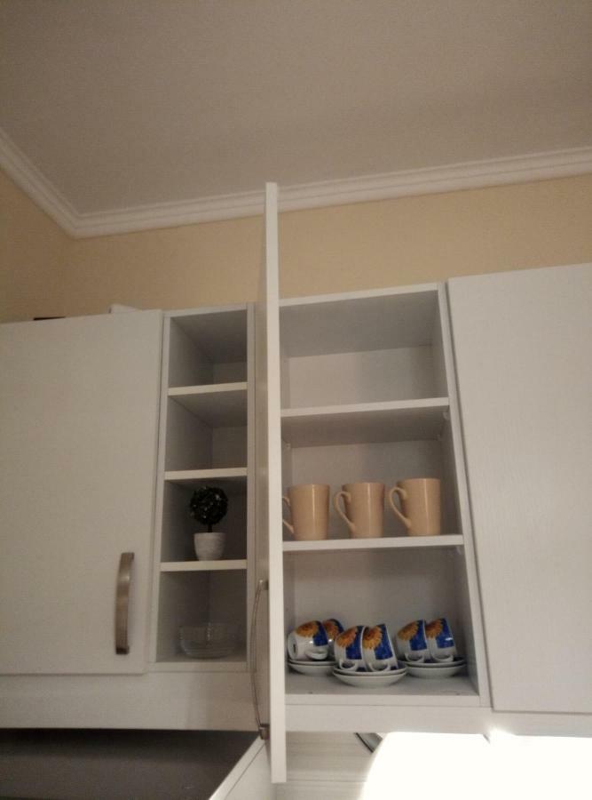 אוריקום Elen Apartment - Adults Only מראה חיצוני תמונה